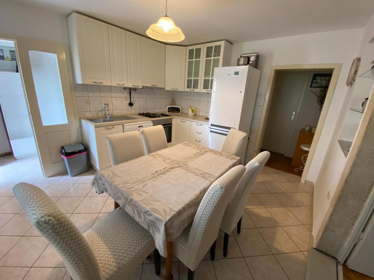 Apartman Rose Apartment Makarska Bagian luar foto